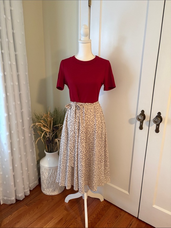 Zattcas Dresses & Skirts - Two-Tone Midi Dress